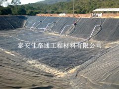 防滲土工膜施工：精準對接環(huán)境需求，共筑綠色
